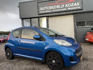 Gebrauchtwagen PKW Peugeot 107 1.0-12V XR AIRCO 3drs 2009/6