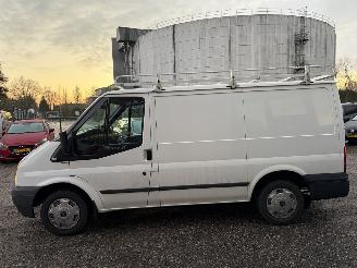 Ford Transit 2.2 TDCI SHD NIEUWE APK 3-pers. picture 7