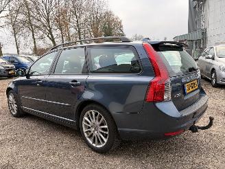 Volvo V-50 2.4i Edition II AIRCO LEDER CRUISE 170pk picture 3