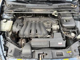 Volvo V-50 2.4i Edition II AIRCO LEDER CRUISE 170pk picture 18