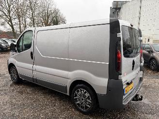Opel Vivaro 1.9 CDTI L1H1 AIRCO MARGE 3 pers. picture 3