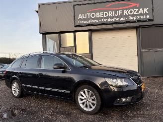 skadebil auto Skoda Superb 1.6 TDI Sprint PRO AIRCO NAVI 2014/4