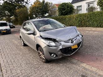 Unfallwagen Mazda 2 1.3-16V 2014/9