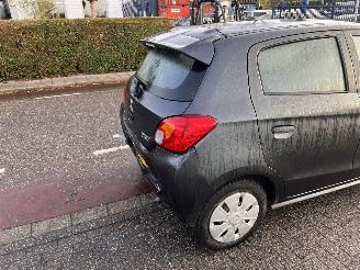 Mitsubishi Space-star 1.0-12V picture 11