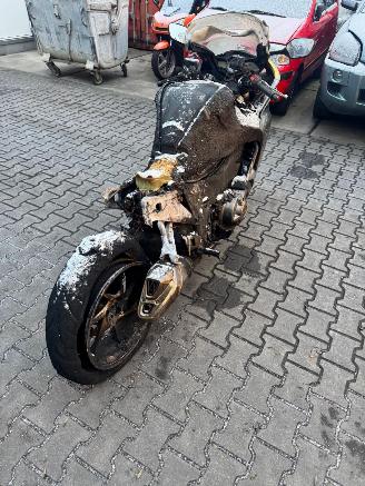 Uttjänta bilar motor Honda VFR 1200 F DCT ABS 2014/6