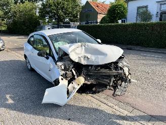 Coche siniestrado Seat Ibiza 1.2-12V 2012/6