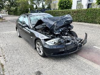 demontáž osobní automobily BMW 3-serie 318i 2008/9
