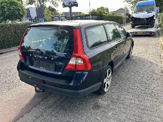 Volvo V-70 2.0 D 16V picture 3