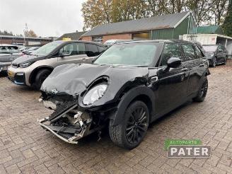Vrakbiler auto Mini Clubman Clubman (F54), Combi, 2014 1.5 One 12V 2017/9