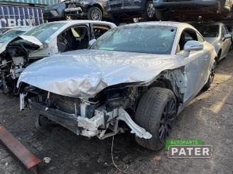 Coche siniestrado Audi TT TT (8J3), Coupe, 2006 / 2014 1.8 TFSI 16V 2010/2