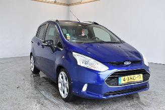 skadebil auto Ford B-Max 1.0 EcoB. Titanium 2014/7
