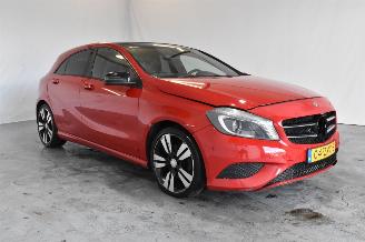 Auto incidentate Mercedes A-klasse 180 Ambition 2013/1