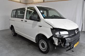 skadebil bedrijf Volkswagen Transporter Kombi 2017/8
