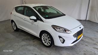 krockskadad bil auto Ford Fiesta 1.0 EcoB. Titanium 2017/9