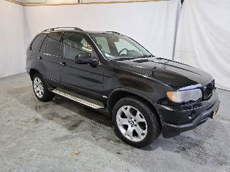 Unfallwagen BMW X5 3.0i Executive 2001/1