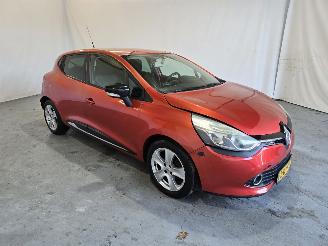 Auto incidentate Renault Clio 0.9 TCe Expression 2013/7
