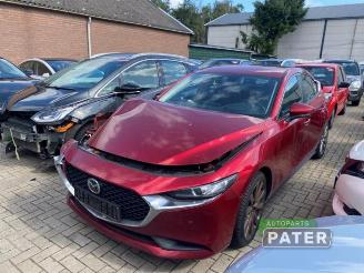 rozbiórka samochody osobowe Mazda 3 3 (BP), Sedan, 2018 2.0 SkyActiv-G 122 M Hybrid 16V 2020/9