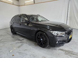 Voiture accidenté BMW 3-serie 320 iEdition M Sport Shadow Executive 2018/9