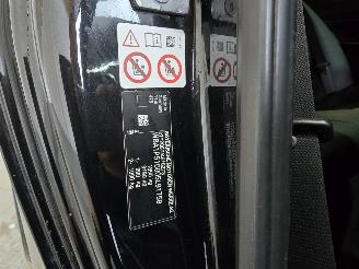 BMW 1-serie 118i Edition M Sport Shadow High Executive picture 20