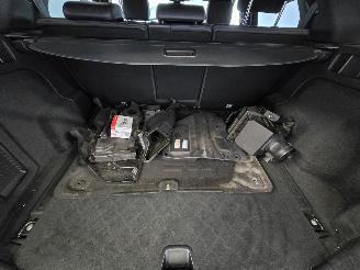 Land Rover Discovery Sport 2.0 TD4 HSE picture 12