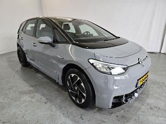 Damaged car Volkswagen ID.3 Pro Edition Advantage 58 KWH 2023/5