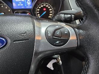 Ford Focus 1.0 EcoBoost Trend picture 25