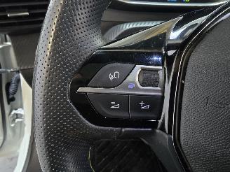 Peugeot e-208 EV Active 50 kWh picture 32