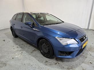 Schadeauto Seat Leon ST 1.4 TSI ACT FR Dyn 2015/4