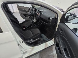 Mitsubishi Space-star 1.0 Cool+ picture 19