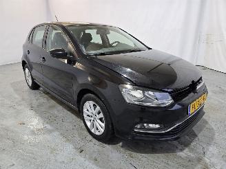 krockskadad bil auto Volkswagen Polo  2017/7