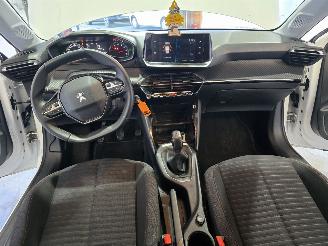 Peugeot 208 1.2 PureTech Active picture 22