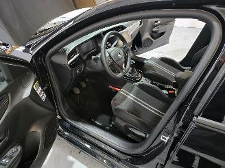 Opel Corsa 1.2 Turbo GS picture 21