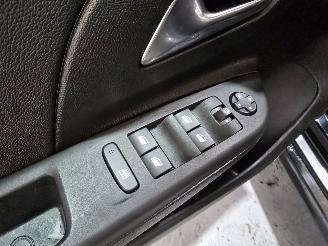 Opel Corsa 1.2 Turbo GS picture 25