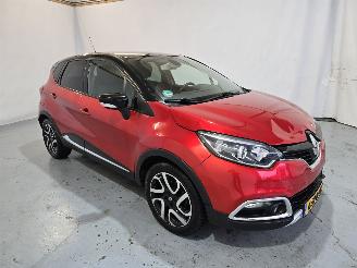 Avarii autoturisme Renault Captur 1.2 TCe Helly Hansen 2015/1