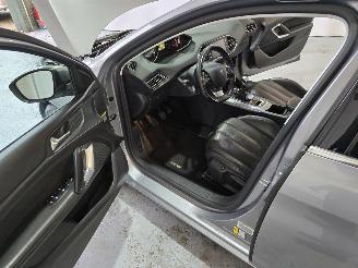 Peugeot 308 1.2 PureTech Blue Lease Premium picture 20