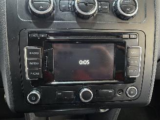 Volkswagen Touran 2.0 TDI Highline BlueMotion 7p. picture 32