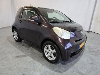 Damaged car Toyota iQ 1.0 L 2009/5