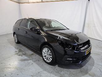 skadebil auto Peugeot 308 1.2 PureTech Blue Lease 2020/4