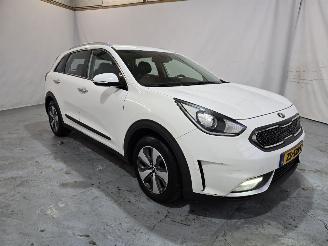 Unfallwagen Kia Niro 1.6 GDI Hybrid DynamicLine 2019/8