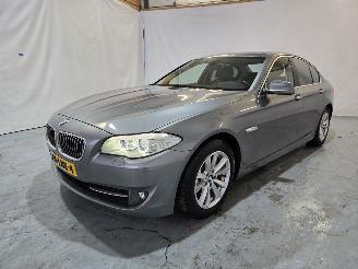 BMW 5-serie 528i High Executive picture 3