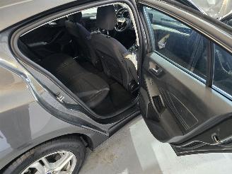 Ford Focus 1.0 EcoBoost Hybrid Trend Edition Business picture 19