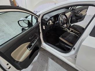 Nissan Micra 1.0 IG-T N-Connecta picture 23