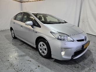 uszkodzony samochody osobowe Toyota Prius 1.8 Plug-in Executive Business 2013/12