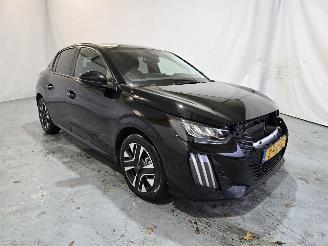 Damaged car Peugeot 208 1.2 PureTech 100 Allure 2024/3