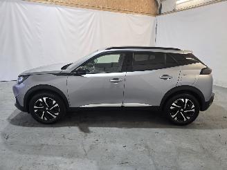 Peugeot e-2008 EV Allure Pack 50 kWh picture 4