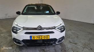 krockskadad bil auto Citroën E-C4 Shine 50 kWh 2022/7