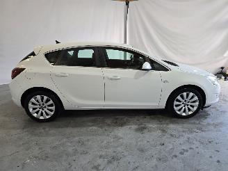 Opel Astra 1.4 Cosmo picture 8