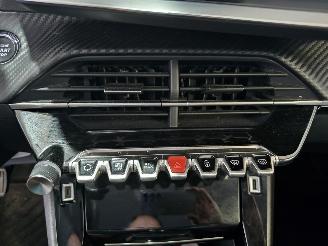 Peugeot 208 1.2 PureTech Allure Pack picture 31