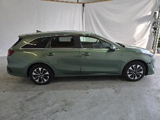 Kia Ceed Sportswagon 1.6 GDI PHEV DynamicPlusLine picture 8