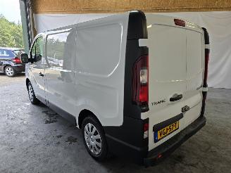 Renault Trafic 2.0 dCi 120 T29 L1H1 Luxe picture 5